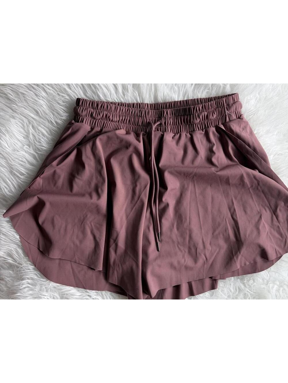 Dusty Mauve Athletic Butterfly Shorts Size Medium | Elastane Blend